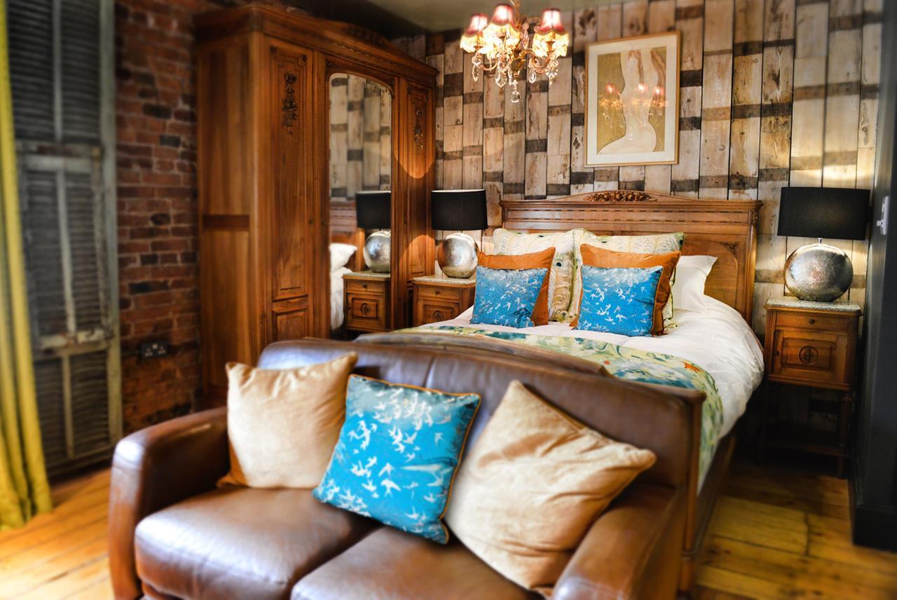 Roebuck Inn Mobberley Bagian luar foto