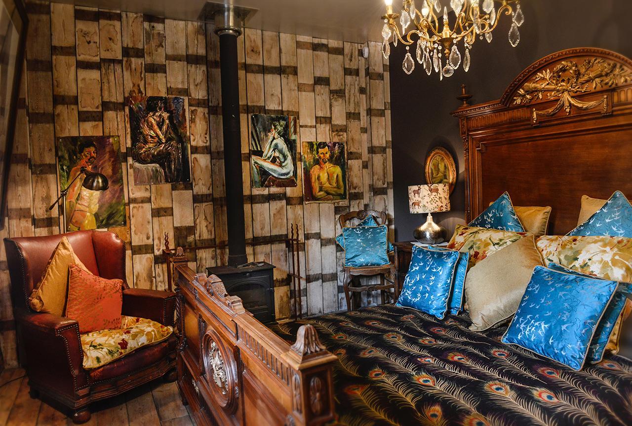 Roebuck Inn Mobberley Bagian luar foto